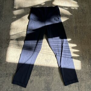 Navy blue capri lululemon leggings size 0
